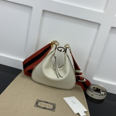 Gucci Hobo Bags